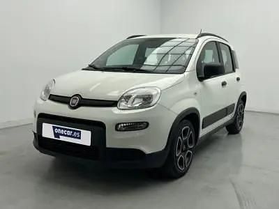 Usado Fiat Panda City Life 70 CV (51 kW) 2022 Blanco gelato Berlina