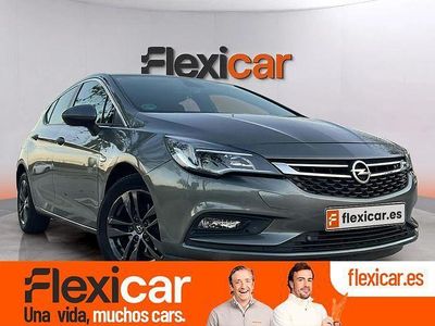 Usado Opel Astra Dynamic 110 CV (80 kW) 2019 Gris