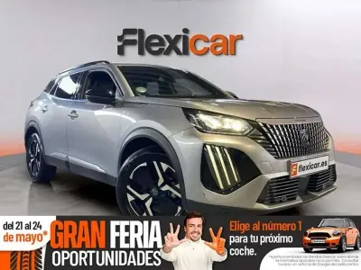 Usado Peugeot 2008 Allure 131 CV (96 kW) 2024 Gris SUV