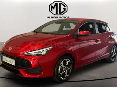 Usado MG MG3 Comfort 116 CV (85 kW) 2025 Rojo Utilitario