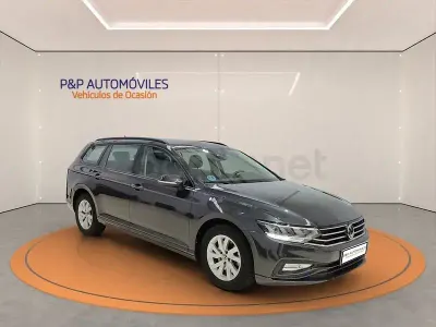 Begagnad VW Passat Business 122 HK (89 kW) 2021 Grå Kombi