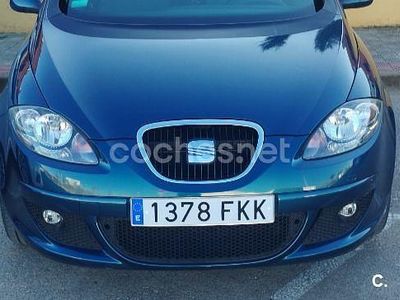 Azul Usado 2007 Seat Altea XL Reference Monovolumen | 9800 €