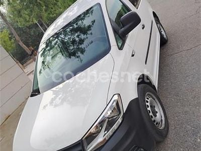 Usado VW Caddy Maxi 102 CV (75 kW) 2016 Blanco Monovolumen