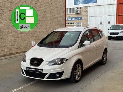 Usado Seat Altea XL Style 125 CV (91 kW) 2013 Blanco Monovolumen