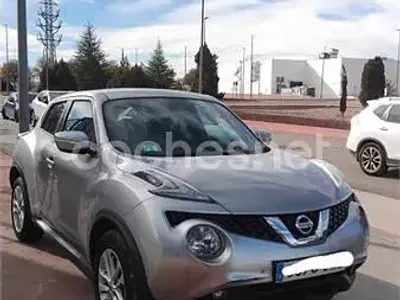 Usado Nissan Juke N-Connecta 110 HP (80 kW) 2017 Cinzento SUV