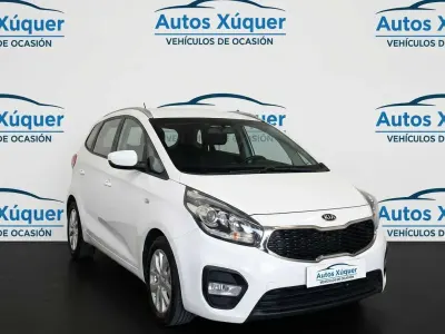 Usado Kia Carens 136 CV (100 kW) 2018 Blanco Monovolumen