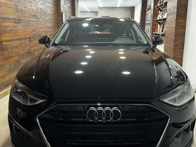 Negro Usado 2022 Audi A4 Advanced Berlina | 30.900 € (Un poco caro)