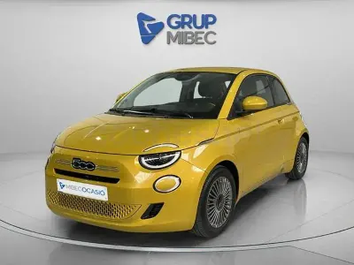 Nuevo Fiat 500 65 CV (47 kW) 2026 Amarillo Berlina