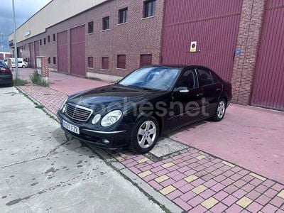 Mercedes E320