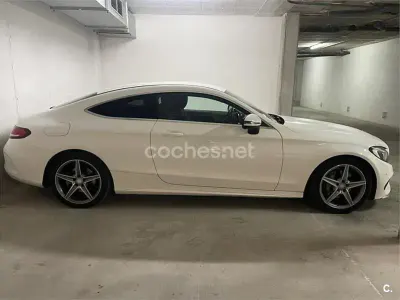 Usado Mercedes C220 170 CV (125 kW) 2016 Blanco Coupe