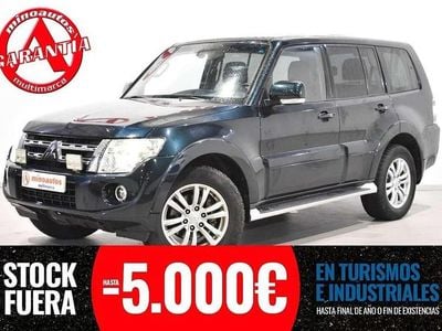 Verde Usado 2012 Mitsubishi Pajero SUV | 17.890 €