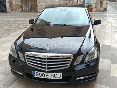 Usado Mercedes E250 Avantgarde 204 CV (150 kW) 2011 Negro Berlina