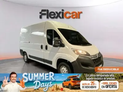 Usado Citroën Jumper 140 CV (102 kW) 2021 Blanco Monovolumen
