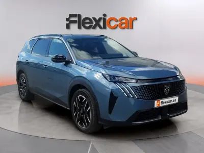 Używany Peugeot 5008 Allure 136 KM (100 kW) 2025 Niebieski SUV