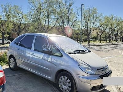 Usado Citroën Xsara Picasso Exclusive 110 CV (80 kW) 2007 Gris / plata Monovolumen