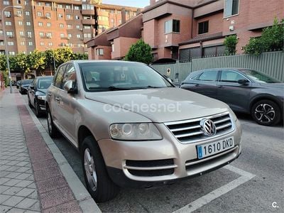 Usado VW Touareg R 174 CV (127 kW) 2005 Gris / plata SUV
