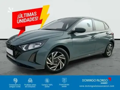 Usado Hyundai i20 90 CV (66 kW) 2026 Verde Utilitario
