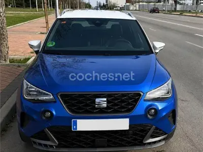 Usado Seat Arona FR 150 CV (110 kW) 2021 Azul SUV