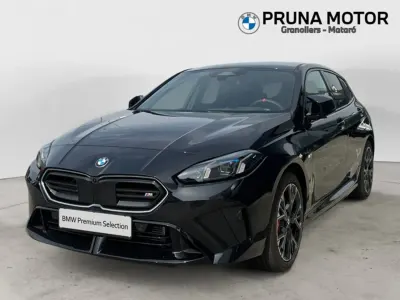 Nuevo BMW M135 Comfort Edition 300 CV (220 kW) 2026 Negro Utilitario
