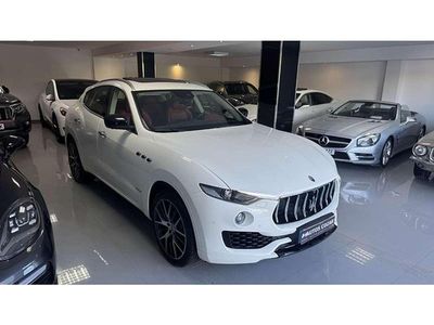 Blanco Usado 2018 Maserati Levante SUV | 48.900 € (Precio justo)