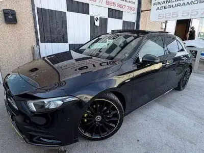 Usado Mercedes A200 163 CV (119 kW) 2018 Negro Berlina