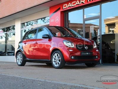 Usado Smart ForFour Passion 90 CV (66 kW) 2016 Granate Utilitario