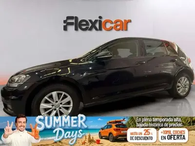 Usado VW Golf VII Advance 116 CV (85 kW) 2019 Negro Utilitario