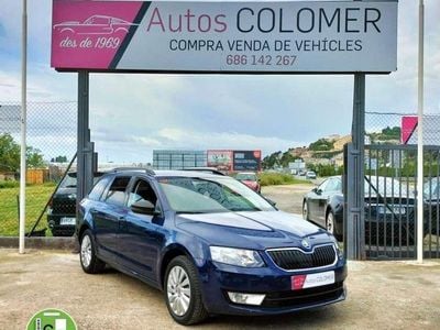 Usado Skoda Octavia Active 110 CV (80 kW) 2016 Azul Utilitario