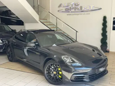 Usado Porsche Panamera 4 E-Hybrid 462 CV (339 kW) 2018 Gris Utilitario