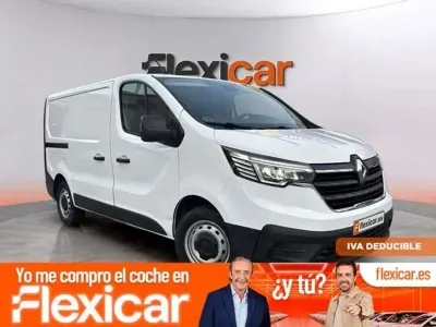 Usado Renault Trafic Authentique 150 CV (110 kW) 2023 Blanco Monovolumen