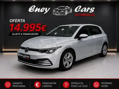 Usado VW Golf VIII 110 CV (80 kW) 2022 Gris / plata Berlina