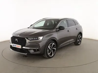 Usado DS Automobiles DS7 Crossback Grand Chic 300 CV (220 kW) 2020 Gris SUV