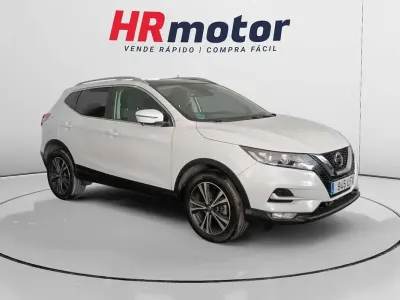 Usado Nissan Qashqai N-Connecta 116 CV (85 kW) 2020 Blanco SUV