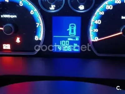 Usado Hyundai i30 Classic 109 CV (80 kW) 2011 Rojo Berlina