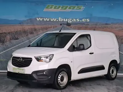 Usado Opel Combo 101 CV (74 kW) 2021 Monovolumen