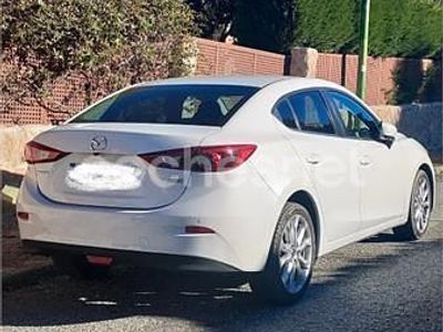 Usado Mazda 3 Luxury 150 CV (110 kW) 2016 Blanco Berlina
