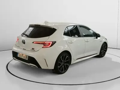 Usado Toyota Corolla Hybrid 184 CV (135 kW) 2019 Blanco
