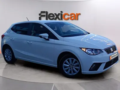 Usado Seat Ibiza Reference 95 CV (69 kW) 2019 Blanco Utilitario