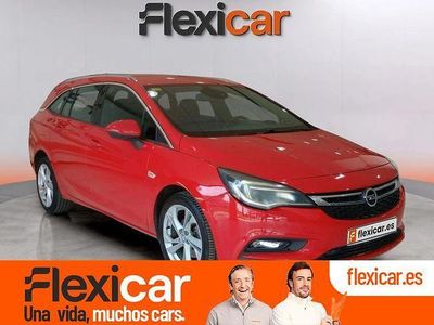 Usado Opel Astra Business 110 CV (80 kW) 2016 Rojo Familiar