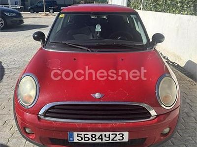 Usado Mini ONE 95 CV (69 kW) 2010 Rojo Utilitario
