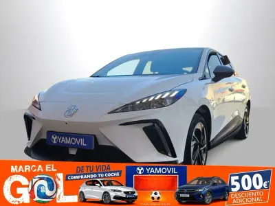 Usado MG MG4 EV Luxury 2023 Eléctrico Utilitario