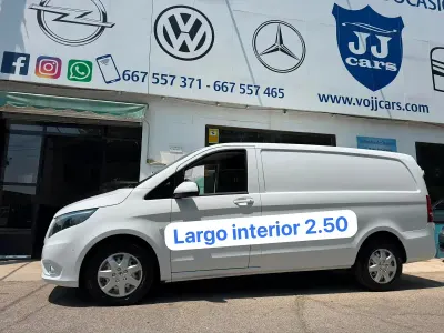 Usado Mercedes Vito 136 CV (100 kW) 2021 Blanco Van