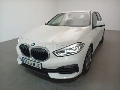 Usado BMW 116 116 CV (85 kW) 2023 Blanco Utilitario