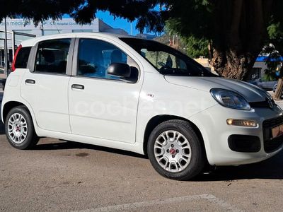 Usado Fiat Panda 70 CV (51 kW) 2022 Blanco Berlina