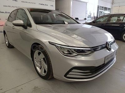 Usado VW Golf VII Advance 150 CV (110 kW) 2020 Gris / plata Berlina