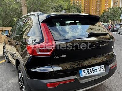 Negro Usado 2021 Volvo XC40 Inscription SUV | 27.990 € (Precio justo)