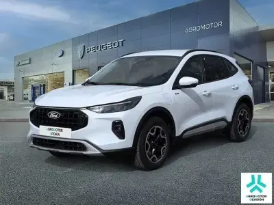 Używany Ford Kuga Active 243 KM (178 kW) 2024 Biały SUV