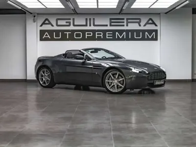 Usado Aston Martin Vantage 380 CV (279 kW) 2007 Gris Coupe