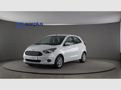 Usado Ford Ka Trend+ 69 CV (50 kW) 2017 Blanco crystal (sólido) Berlina