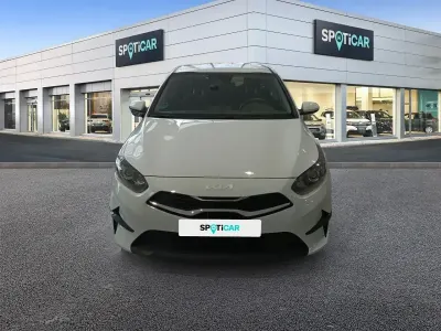 Usado Kia Ceed 100 CV (73 kW) 2025 Blanco Utilitario